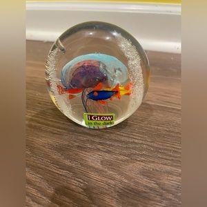 GLASS GLOW IN THE DARK FISH BALL